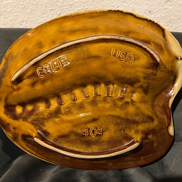 Vintage California Drip Glaze Ashtry 404 - Picture 2 of 2